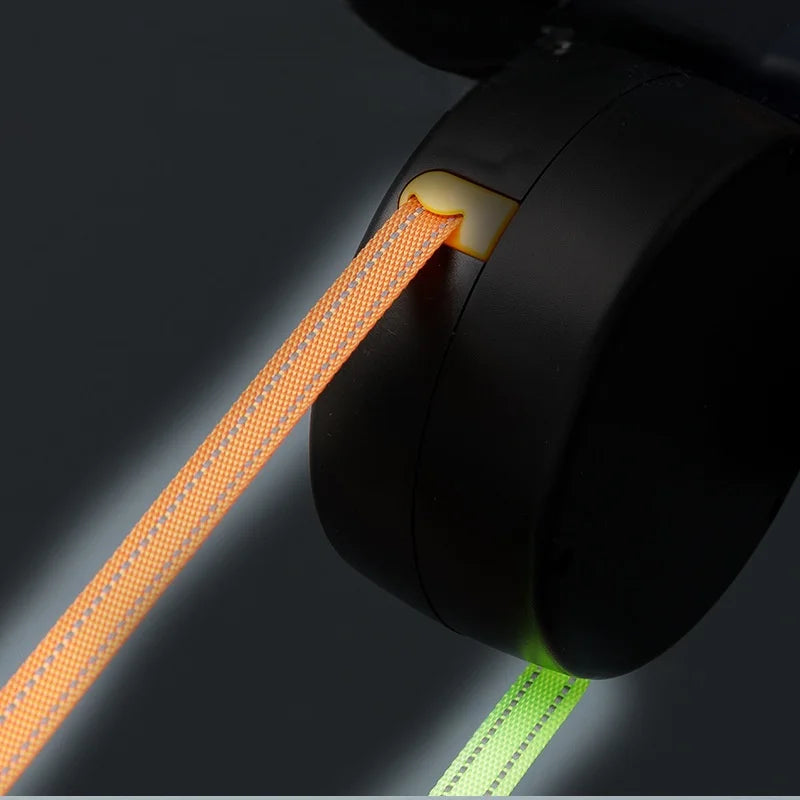 Infällbart dubbelt hundkoppel med LED-ljus – 3M reflekterande, 360° svivel, ingen trassling